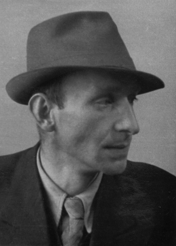 moravek-profil.jpg